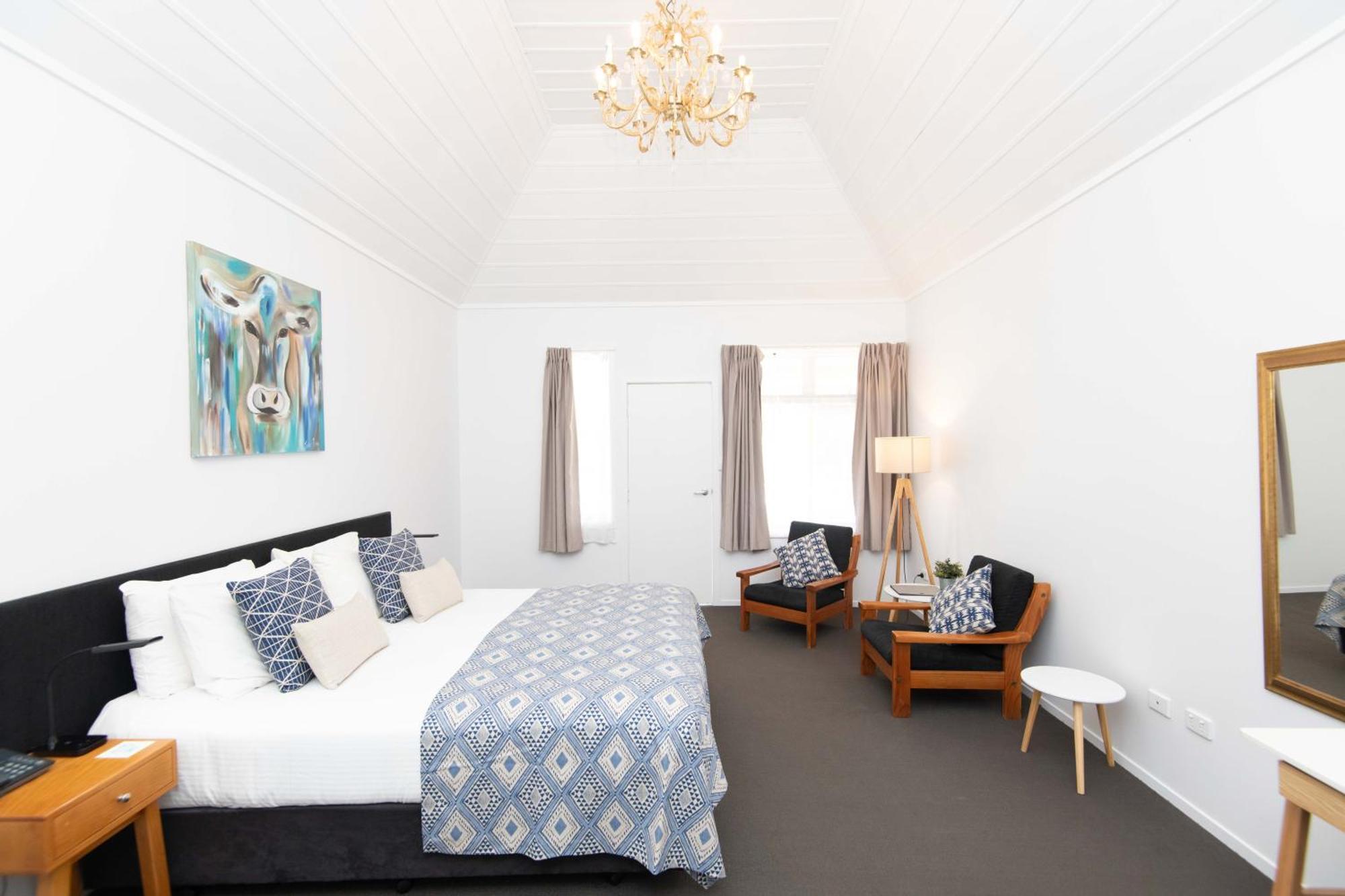 Castaway Norfolk Island Hotel Burnt Pine Exterior photo